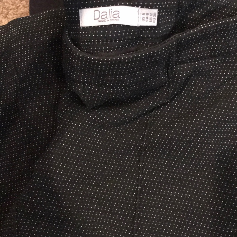 Size 8 bundle. - Picture 3 of 8